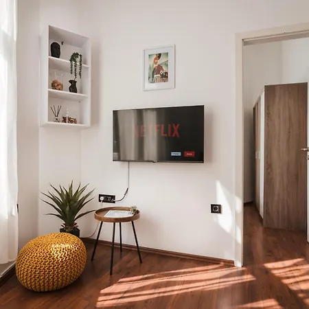 Ruscello * Ριέκα